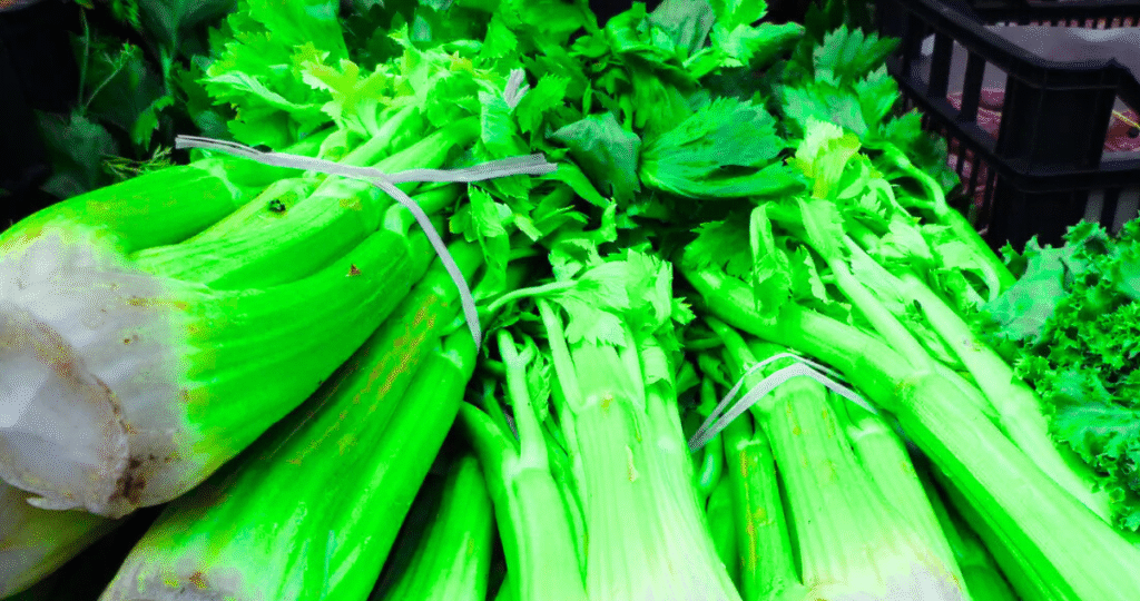 Should Celery Be Organic