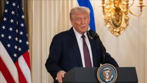 Teheran Berdarah: Benarkah Trump Menjual Nyawa Demi Rating Populeritas?